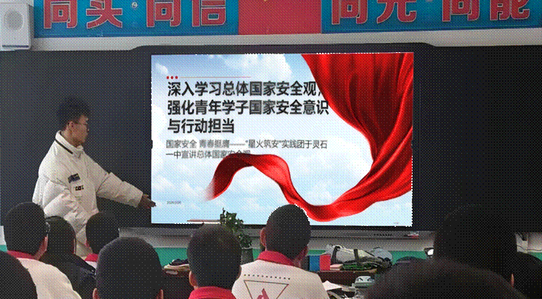 746c8e8ceabf5d7b1e899cb82b403495